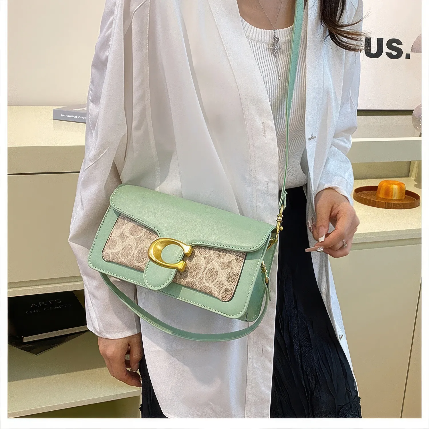 Bolsa Tabby Shoulder 26 Coach – Verde Monograma
