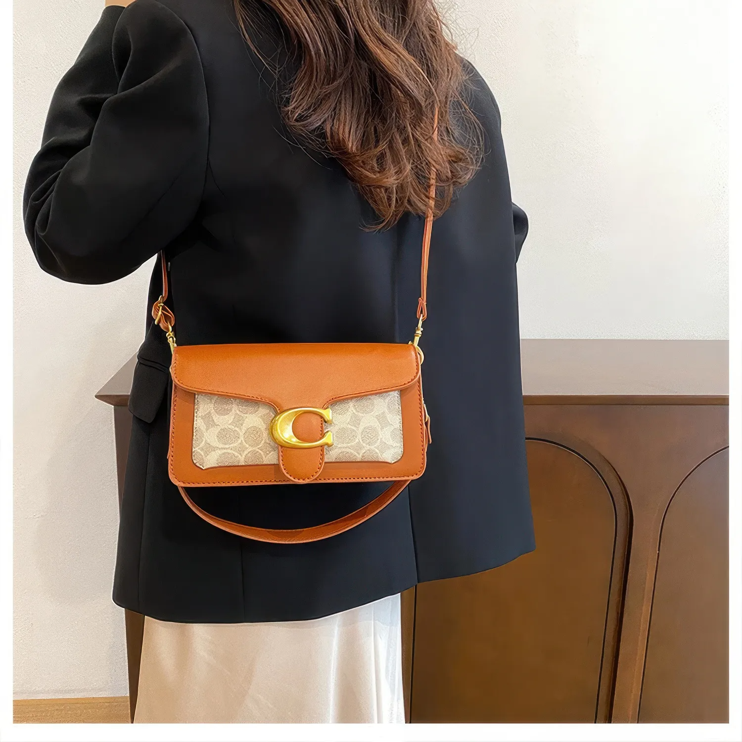 Bolsa Tabby Shoulder 26 Coach – Telha Monograma