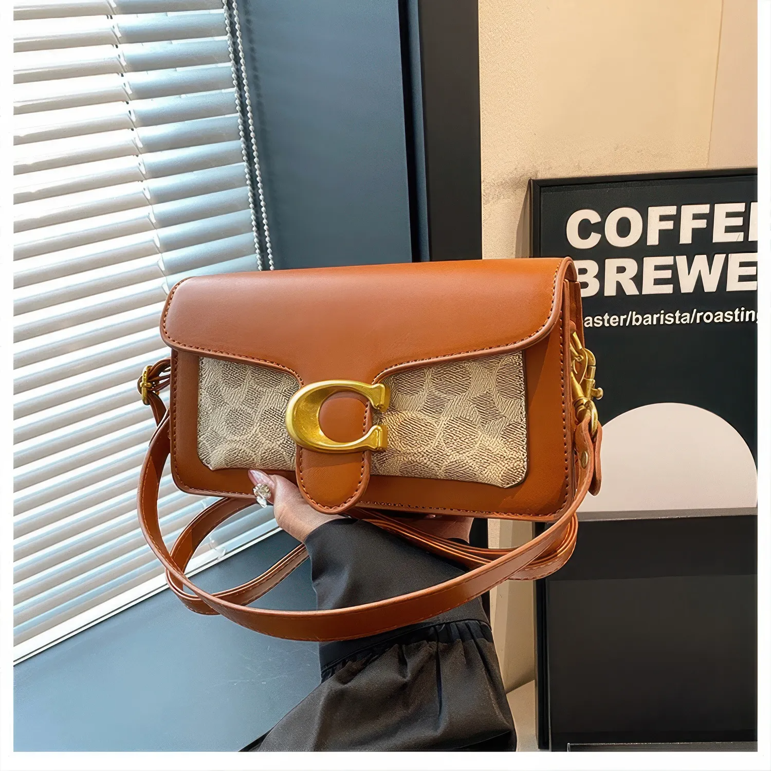 Bolsa Tabby Shoulder 26 Coach – Telha Monograma