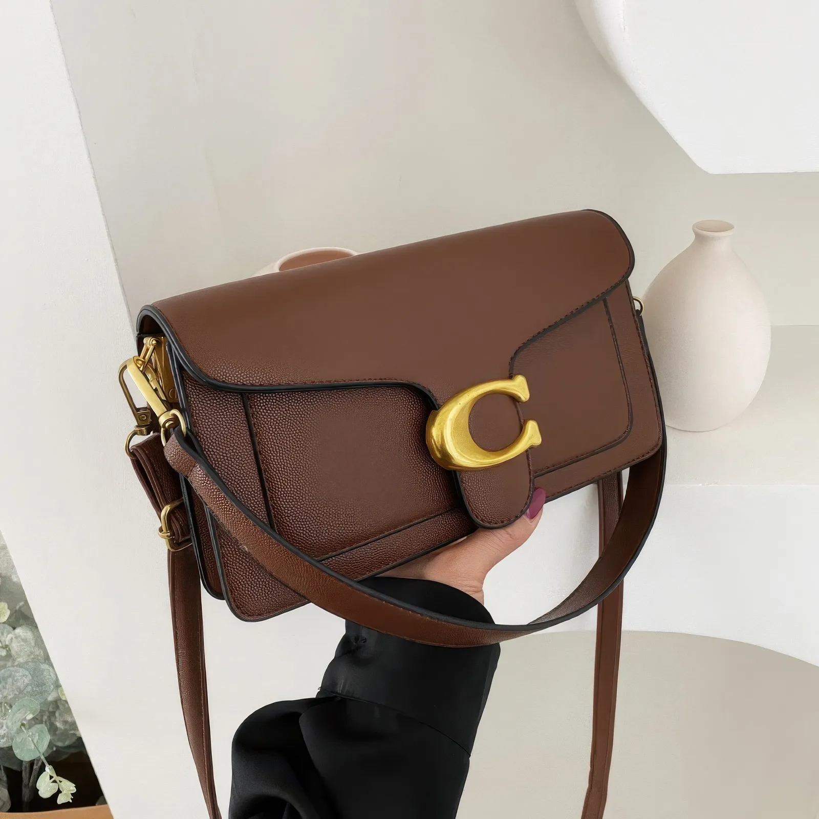 Bolsa Tabby Shoulder 26 Coach – Marrom