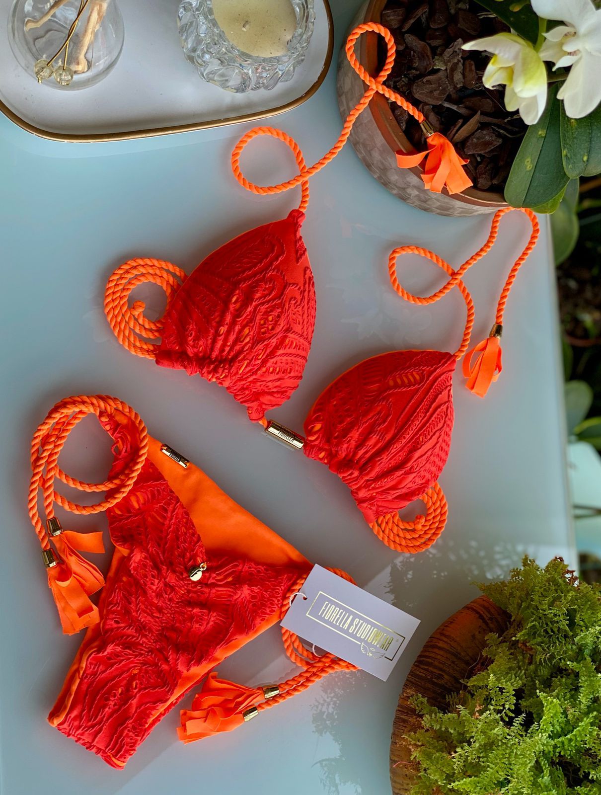 Biquini Geovanella Renda Laranja Neon