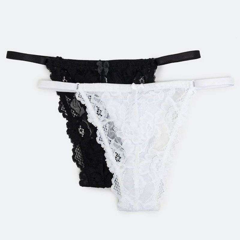 Kit Com 2 Calcinhas String em Renda com Regulagem Lateral